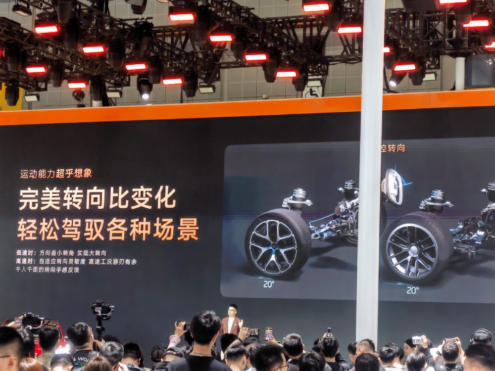 上海车展透露四大车圈技术走向:L3逐步上车,兆瓦快充给燃油车判死刑