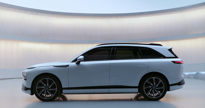 蔚小理SUV之战开打！小鹏G9上市，30.99万元起卖