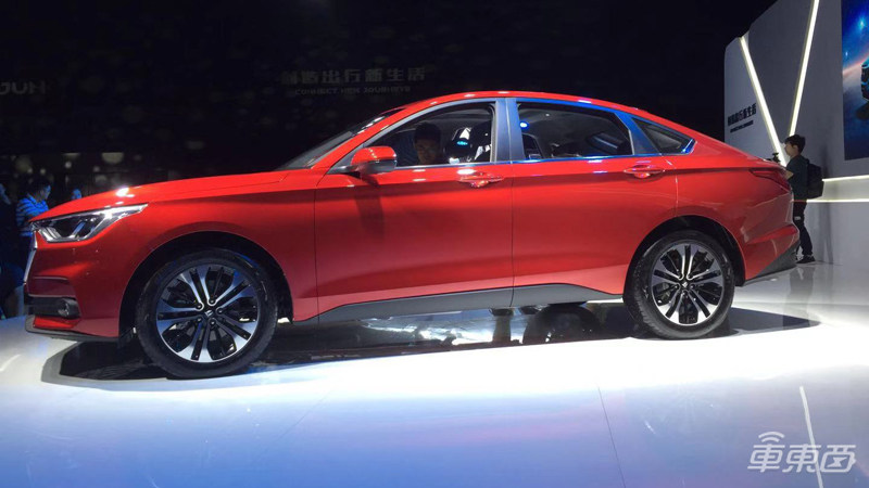 新宝骏亮出MPV和轿车两大新品 设计总经理高陈炜详解“变脸”秘籍