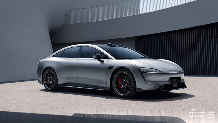 历史性一刻！油车彻底沦为少数派，提前11年实现，王传福神预言