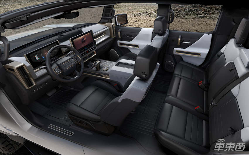 纯电悍马全球首发！有SUV和皮卡两个版本，还能斜着开