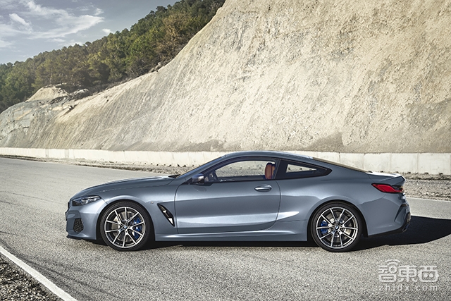 宝马复活8系轿跑！3.7秒破百 专怼奔驰S Coupe