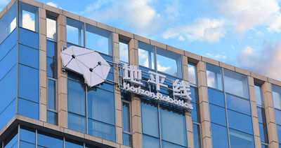 2025全年毛利超60%，中高阶智驾出货涨5倍，中国辅助驾驶龙头交卷