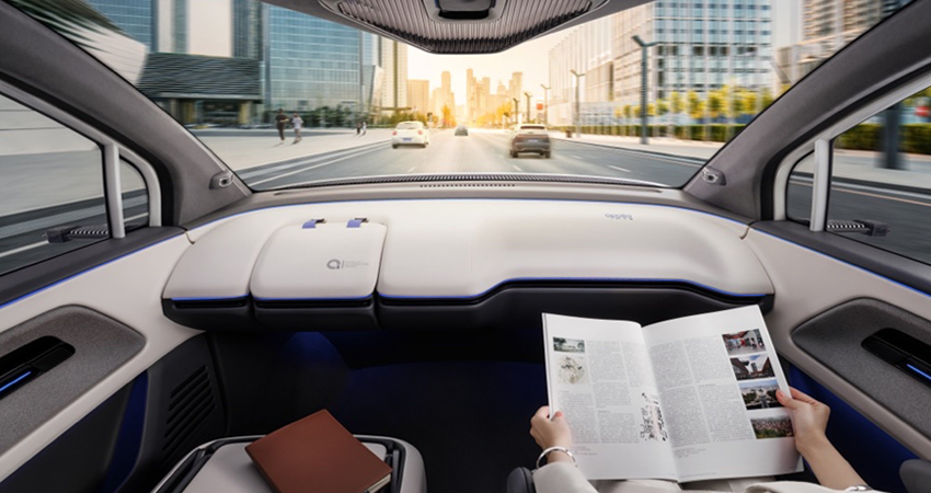 Waymo的新车还是一张图，百度先把车造出来了