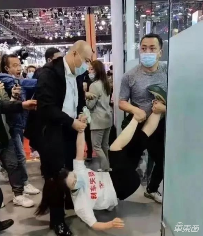 深陷维权风波却又销量不减,这半年特斯拉都做了什么?