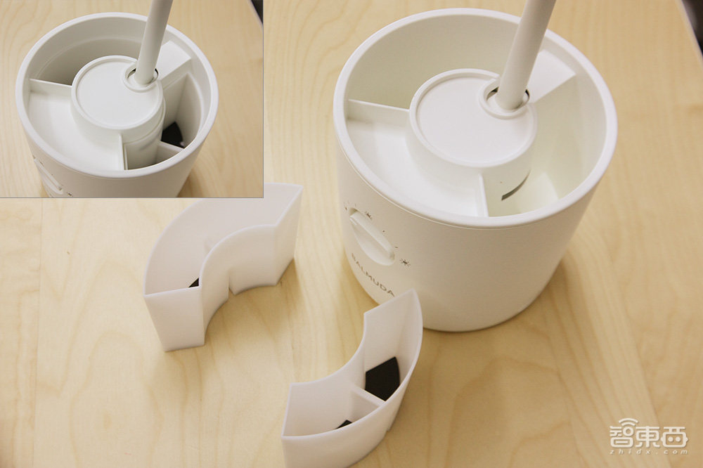 小而美+细节控,巴慕达The Light LED台灯开箱印象