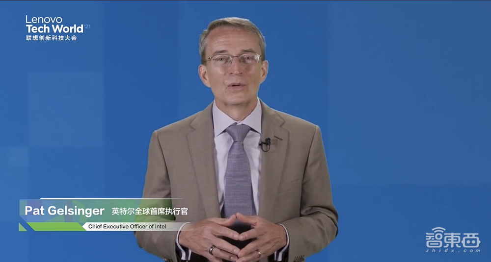 联想CEO杨元庆：冲击万亿新IT市场，三年研发投入翻番