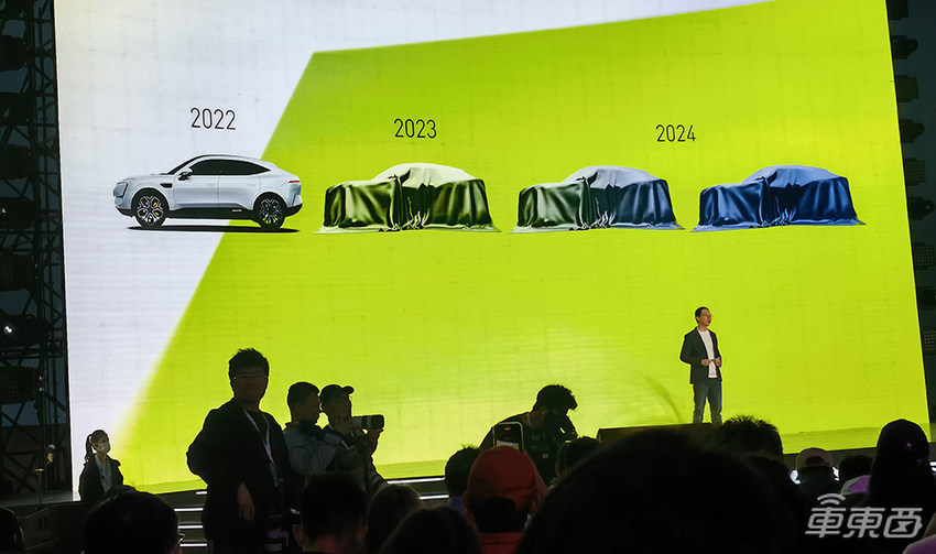 阿维塔官宣下半年推出新品，第二次OTA新增功能24项