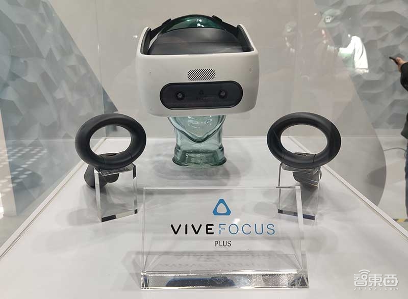 5G折叠屏彻底引爆手机新革命!48小时逛遍巴展纯干货