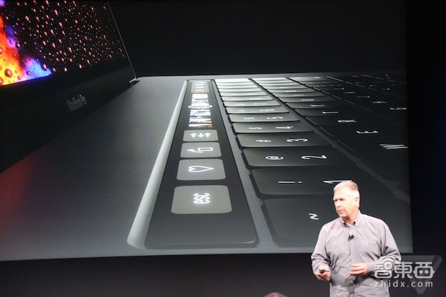 看完昨晚苹果MacBook Pro发布 段子手们都不淡定了!