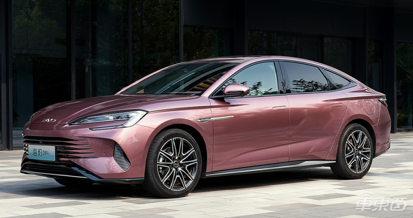 比亚迪海豹DM-i上市，16.68万起售，特斯拉Model 3再添劲敌