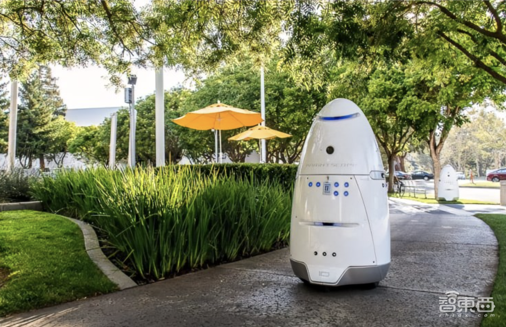 让人啼笑皆非的机器人翻车现场,揭示了多少行业真相?