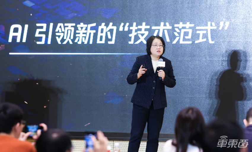 大模型将赋能汽车全产业链升级，需要科创与管理融合助力