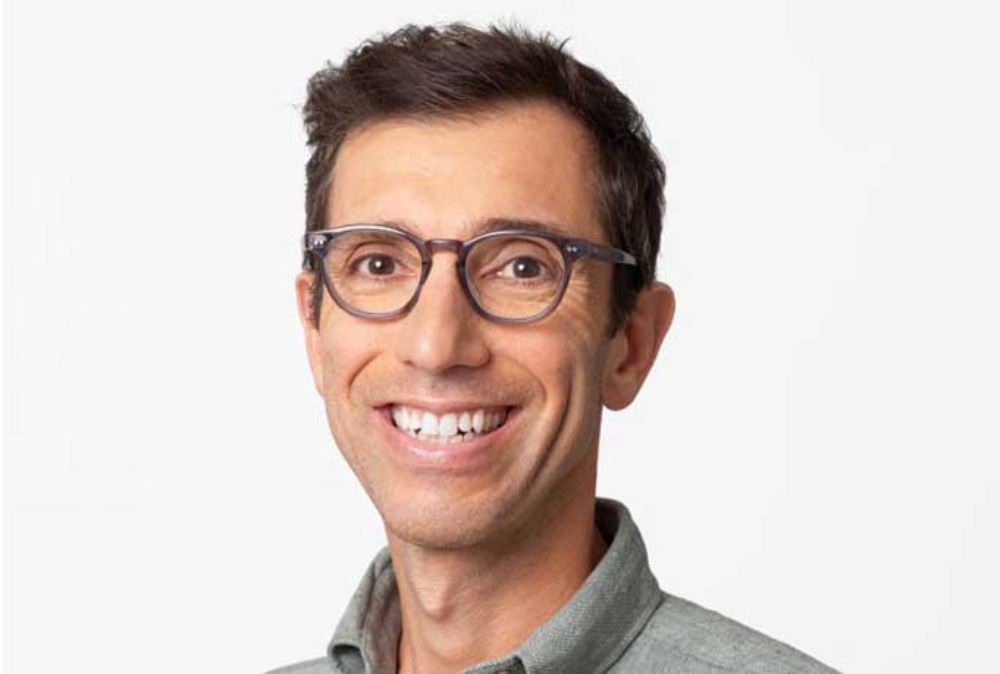 硅谷AI大佬迁徙图谱：32人易职，有人反复横跳，苹果最伤