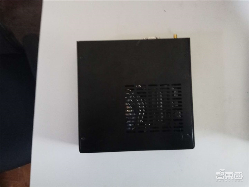 2019零售大变局!3D视觉暗战智能货柜