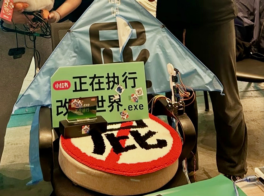 00后48小时赚20万,小红书炸出一堆AI狠活