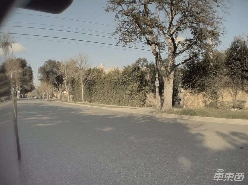 特斯拉HW 4.0有哪些不同？摄像头视野更开阔，分辨率更高