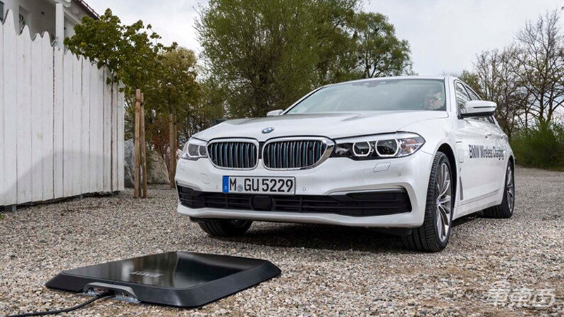 奔驰第二款纯电动车正式亮相!豪华纯电动车大战开打