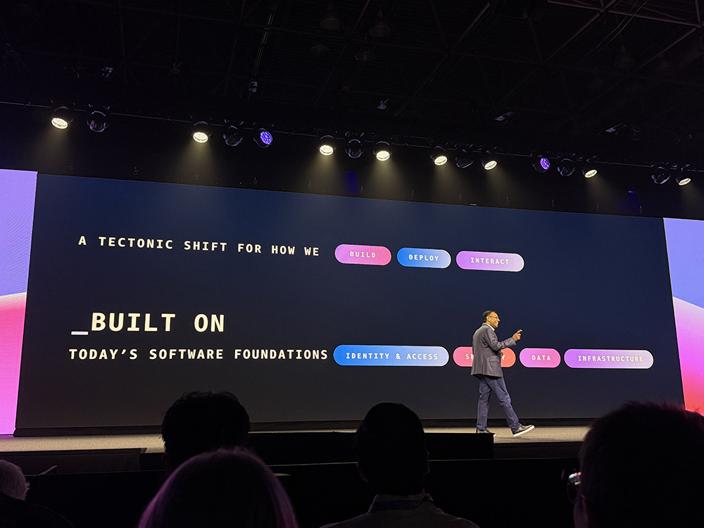 刚刚,亚马逊推Agent全家桶!5招连发,狂堆猛料,吹响AI集结号