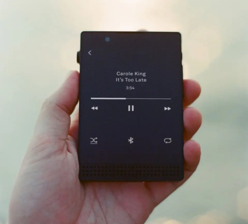 DeepSeek宇樹華為登《時(shí)代周刊》，OpenAI落選