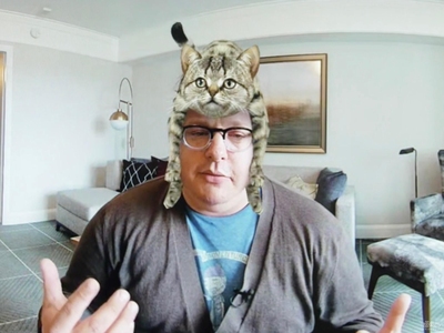 Facebook推首款带屏智能音箱,主打视频社交,拉亚马逊Alexa助阵!