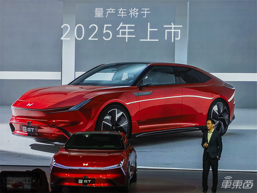 本田全新纯电品牌首发！2款新车年内上市，华为光场屏、宁德时代电池上车