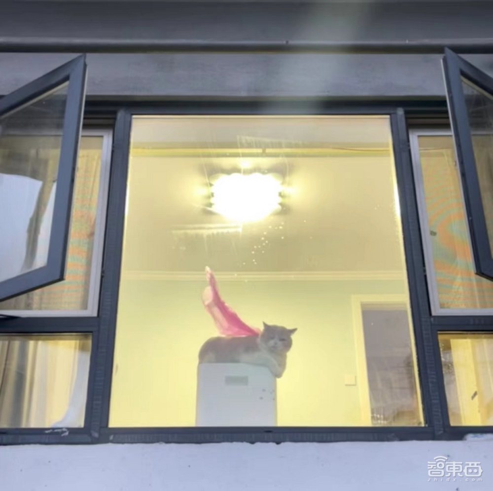 CES十大最酷黑科技:机器人、家电整活脑洞大开,有亿点点抽象