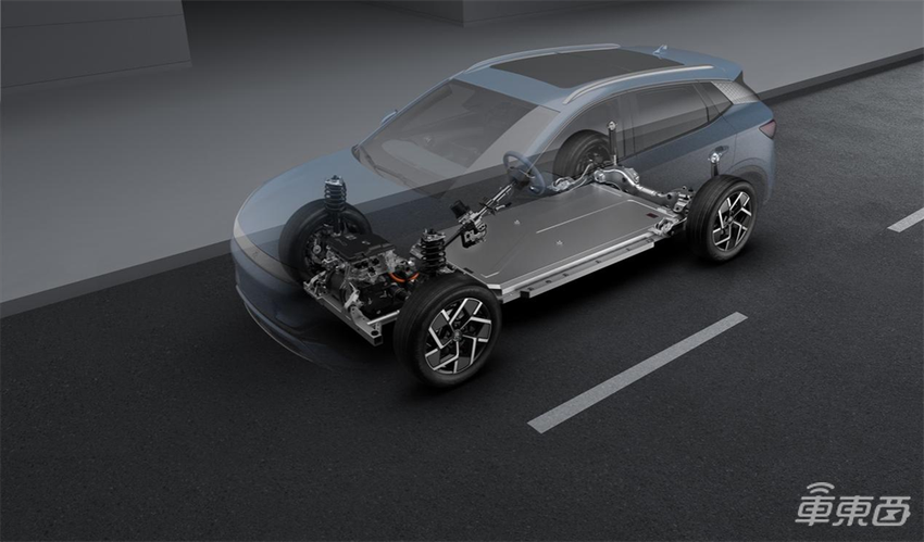 比亚迪元PLUS荣耀版11.98万元起开卖,基于e平台3.0打造