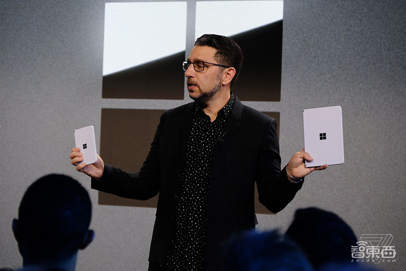 微软双屏手机和PC登场！连甩七款Surface硬件，首用安卓系统