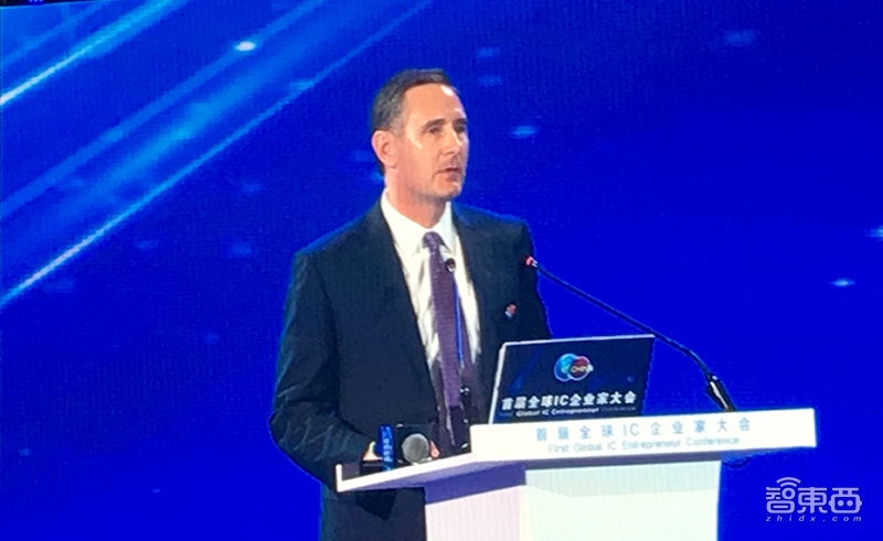 半导体巨头集聚上海!紫光给出产业发展药方,三星瑞萨对中国表忠心