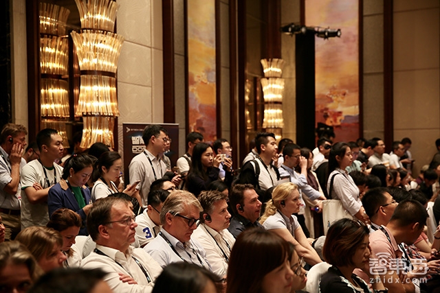 CES Asia上演智能汽车“抢票”大战 五大公司高管激辩