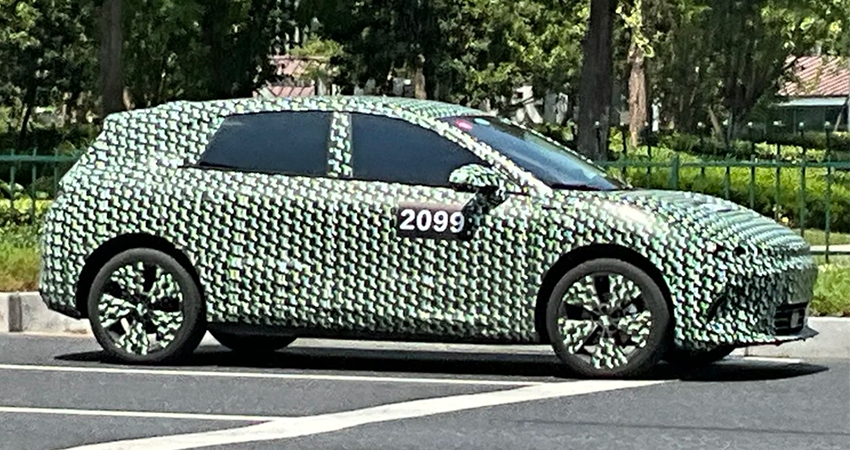 疑似零跑B05谍照曝光！定位掀背车造型运动，计划于年内上市