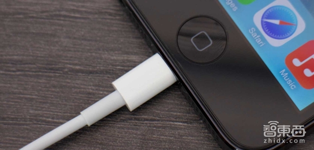 iPhone为啥还不做电池快充 安卓都快成标配了!