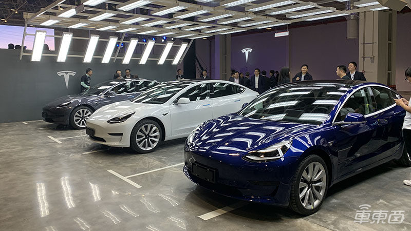 特斯拉年底实现100%国产!新闻联播21秒报道Model 3交付