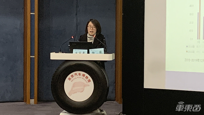 中国车市最重要成绩单公布！销量下滑车企洗牌加速，动力电池和充电桩猛涨