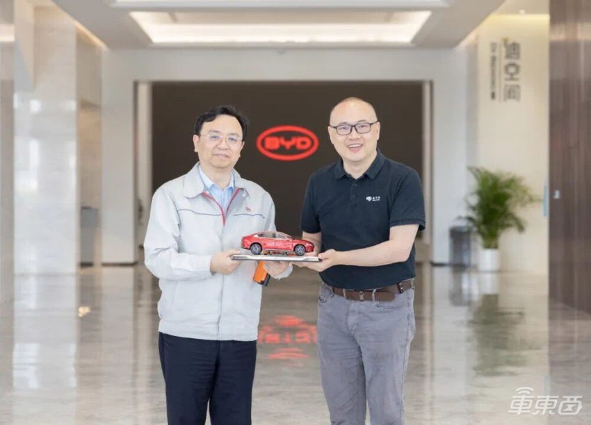 比亚迪不只会玩电！芯片智驾都在布局，还要开卷智能化