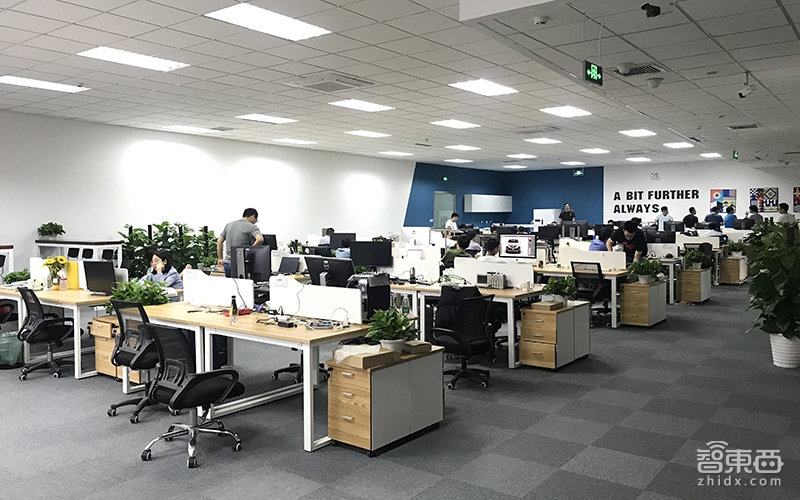 5000块搞定L3.5级自动驾驶！揭秘禾多科技的HoloPilot