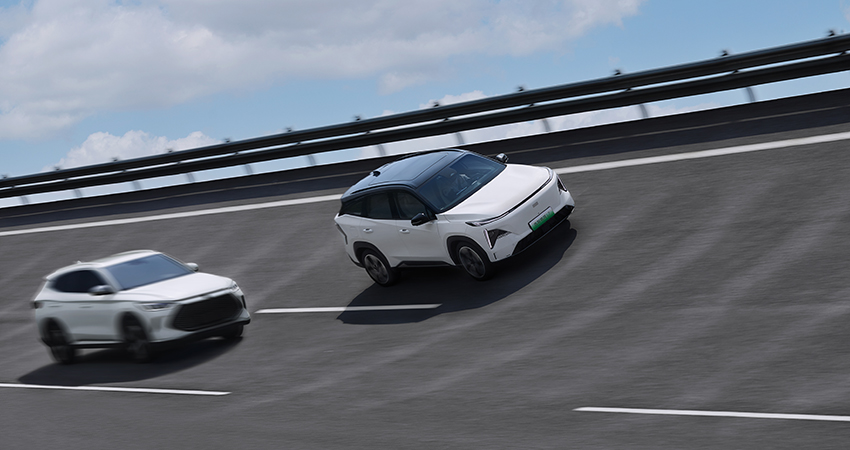 电混三挡比一挡强，吉利要重塑插混市场格局