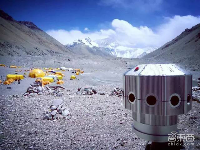 最能折腾的VR创业者:DIY 3D全景摄影机 自建千平米体验馆