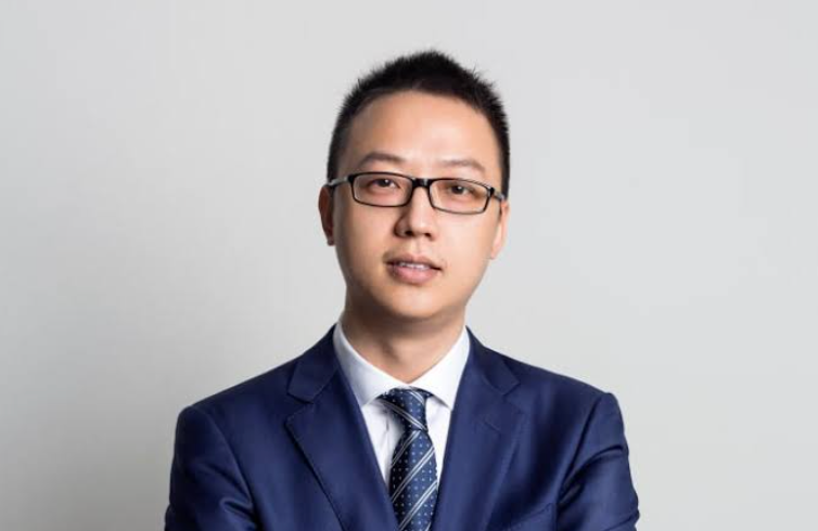 吴泳铭、李飞飞登《时代》百大AI人物封面，华为何庭波上榜，共11位华人