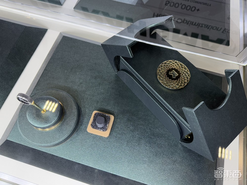 暴走4萬步逛遍CES2025：十大方向最火，中企已上牌桌，萬物皆可AI