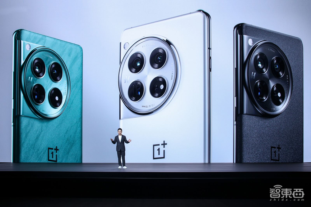 用中杯干翻大杯?一加12连甩十余项自研软硬件黑科技,4299元起