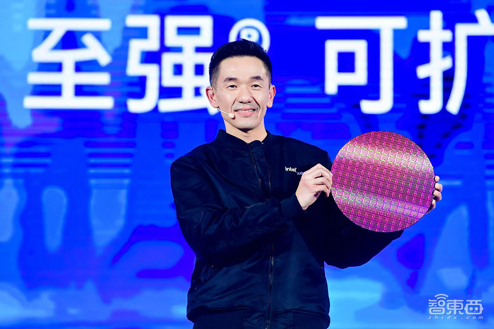 英特尔推最强数据中心CPU，甩出七大算力神器！还有1000亿晶体管GPU