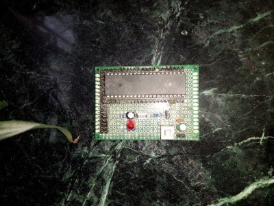 用树莓派+网上买的一个PM2.5检测小模块DIY个能自己发微博的空指站