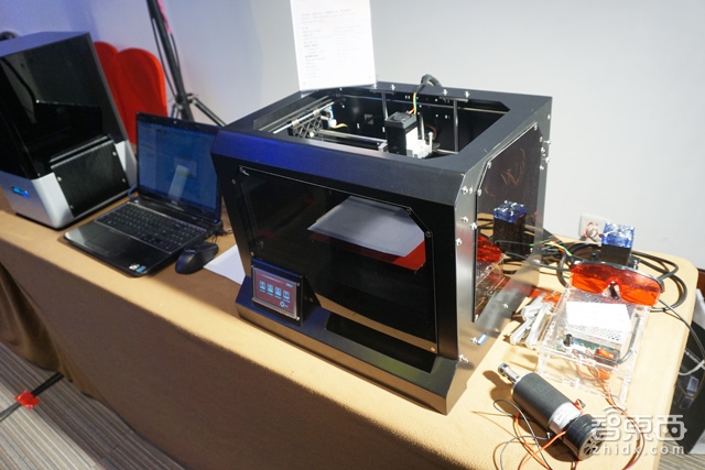 西通发布3D打印操作系统RiverOS 打印精度提高到25微米