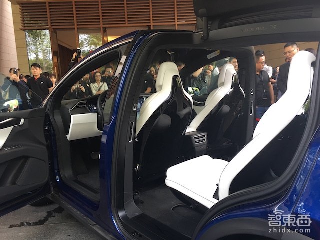 中国成亚太首发地 特斯拉7座SUV Model X国内推出