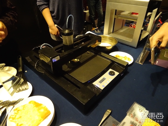 英特尔硬件大赛十强创意PK 3D打印煎饼引围观