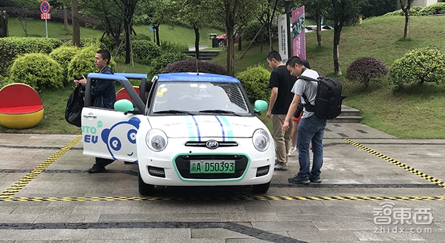 百度胆子大！在重庆魔幻地形开玩自动驾驶共享汽车