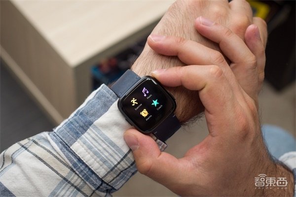 苹果独占智能手表市场35.8%，其他品牌输在哪？