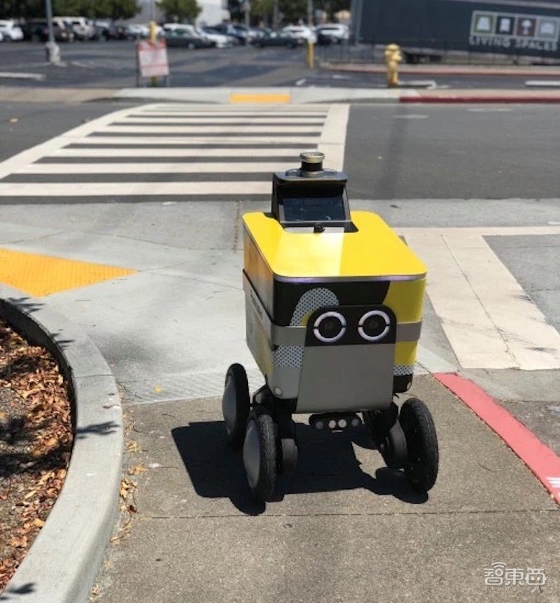 旧金山送货机器人“持证上路”测试，单次负重50磅可跑30英里